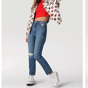 New! Wrangler Heritage Slim 667 Jeans